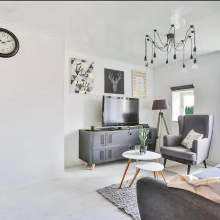 Havre De Paix Moderne Et * クレルモン・フェラン